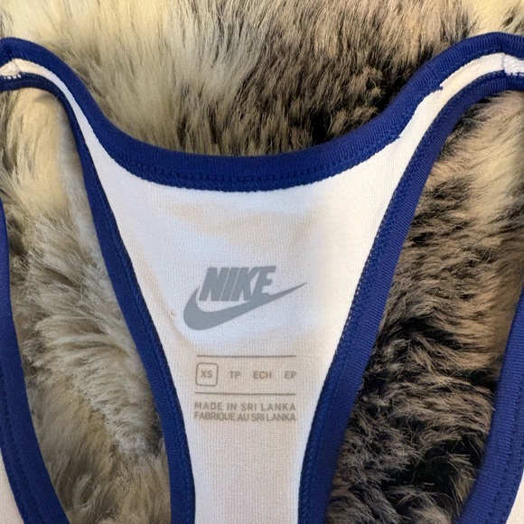 Nike Women's tank top bundle vintage collection - Picture 4 of 5